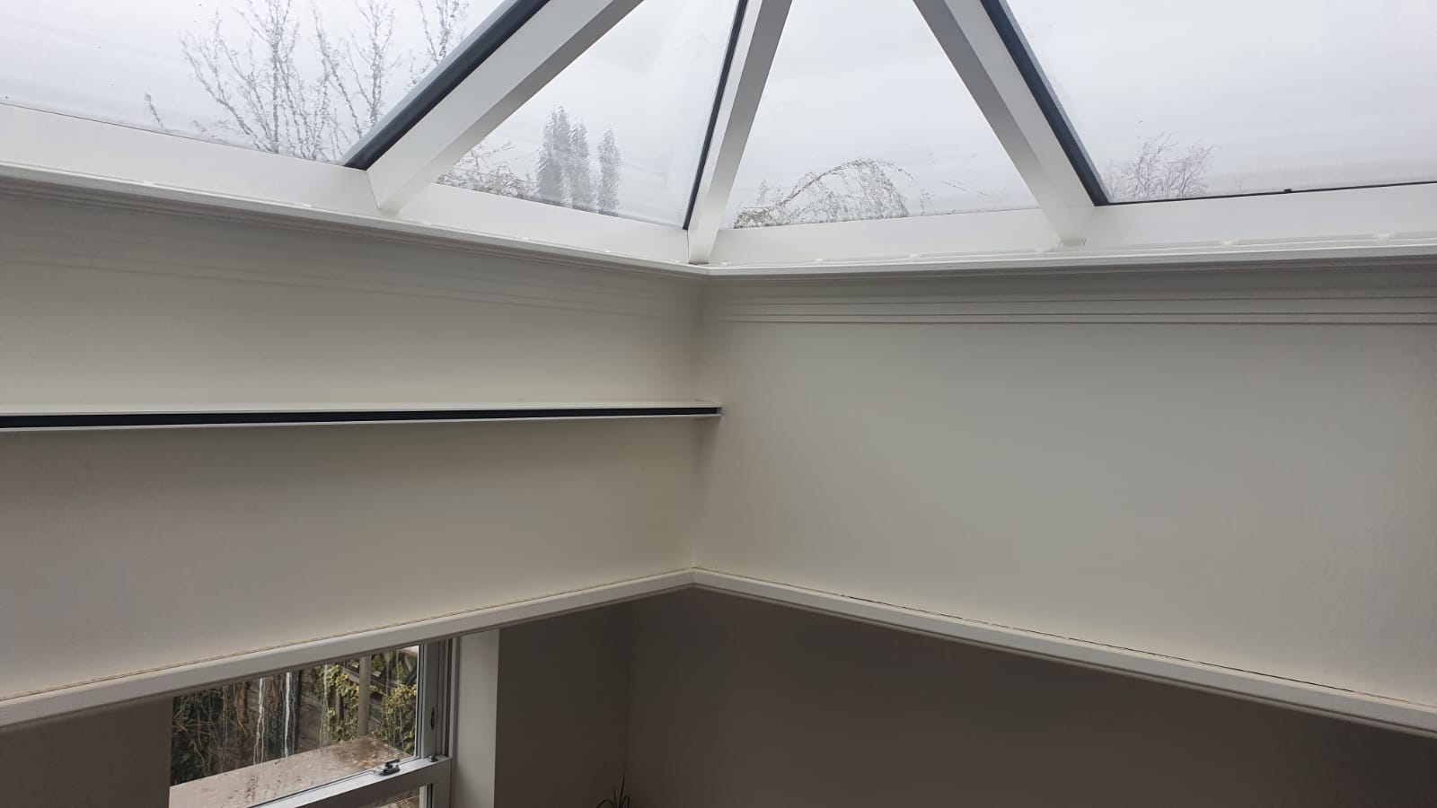 Athena Electric Roof Lantern Blinds Side Chnnel